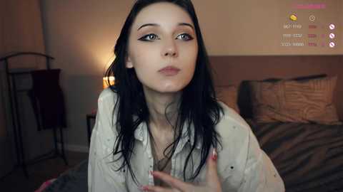 lynnabelow @ chaturbate on 20250221