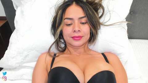 isabelhills @ chaturbate on 20250227