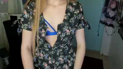 Media: sweet_sabriina Chaturbate 2025-02-27 11:18:00