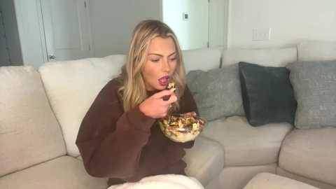 badbrittxo @ chaturbate on 20250228