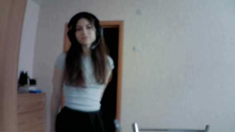 dawndollins @ chaturbate on 20250228