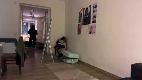 holydori @ chaturbate on 20250301
