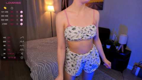 Media: moirebroady Chaturbate 2025-03-01 13:58:00