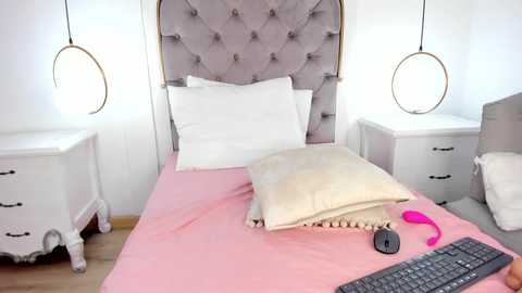 victoria_calloway @ chaturbate on 20250301