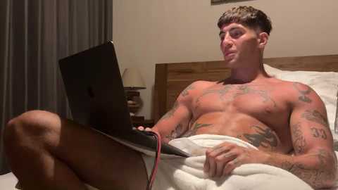dannyboywonder123 @ chaturbate on 20250302