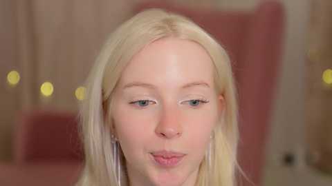 Media: my_stella Chaturbate 2025-03-02 16:14:00