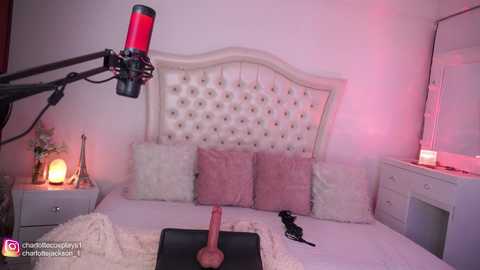 Media: charlottejackson Chaturbate 2025-03-03 07:08:00