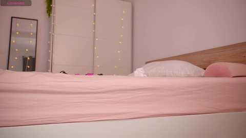 Media: fazeyj Chaturbate 2025-03-03 12:10:00