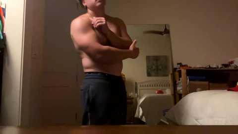 hungkingg22 @ chaturbate on 20250303