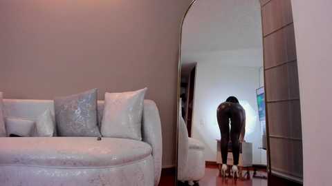 miia_smiith02 @ chaturbate on 20250303