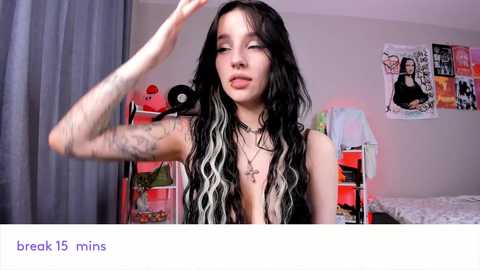 Media: vivian_qwerty Chaturbate 2025-03-03 05:57:00