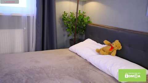 Media: bellacle Chaturbate 2025-03-05 08:27:00