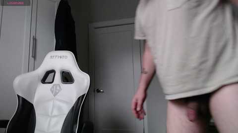 bigthickgreysweats @ chaturbate on 20250305
