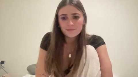 laylamoore3 @ chaturbate on 20250305