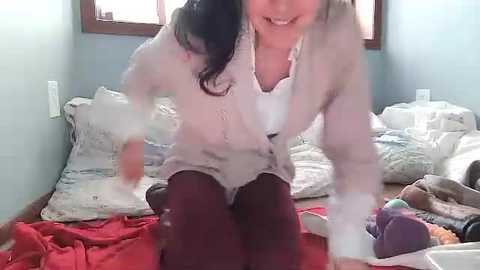 lilrosiedoll @ chaturbate on 20250306