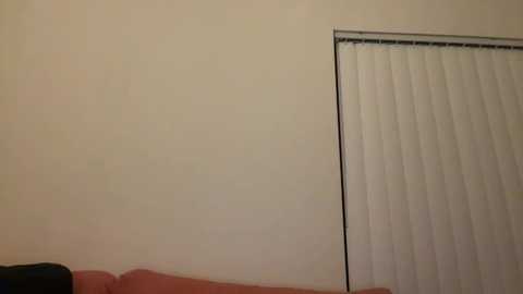 tinytittytia @ chaturbate on 20250306