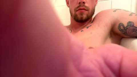 txcouple2424 @ chaturbate on 20250306