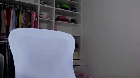 yannajeenn @ chaturbate on 20250307