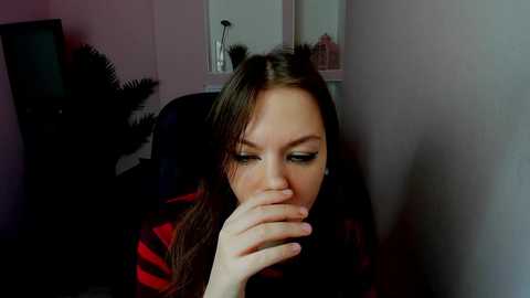 persinaky @ chaturbate on 20250309