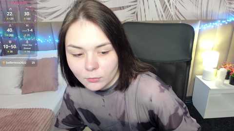 alli_zi @ chaturbate on 20250310