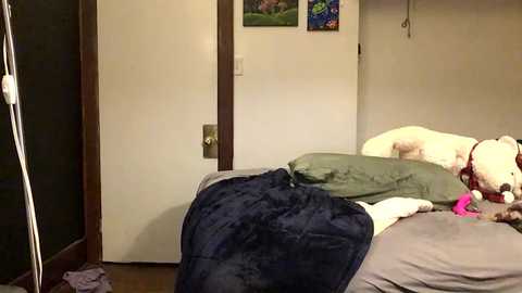kinkycoupleinteracial @ chaturbate on 20250310