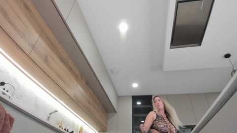 angel_danm_milf @ chaturbate on 20250311