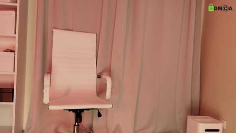 hollyextra @ chaturbate on 20250311