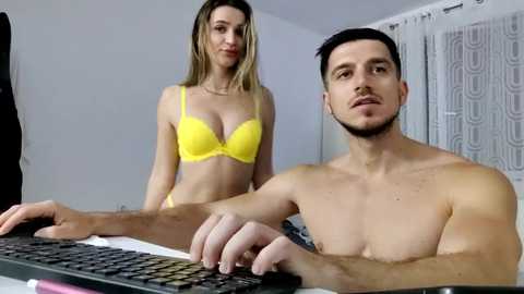 beauty_hard_beast @ chaturbate on 20250525