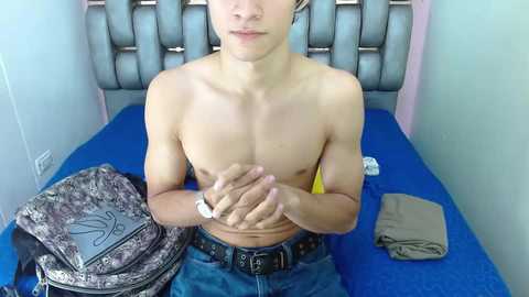 samuel_hills @ chaturbate on 20250525