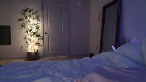 lilyyymonroee @ chaturbate on 20250526