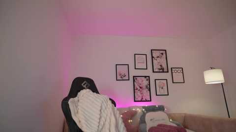 sweetmelii29 @ chaturbate on 20250526