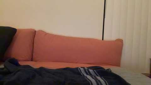tinytittytia @ chaturbate on 20250526