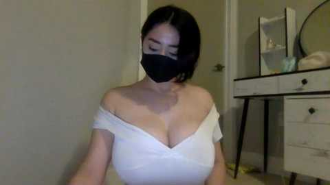 _natycutei19 @ chaturbate on 20250527