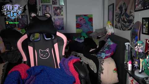 blueasfuck @ chaturbate on 20250527