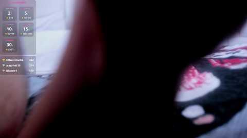 guadalupe21_ @ chaturbate on 20250527