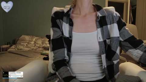 icantstopsquirting @ chaturbate on 20250527