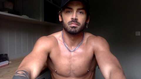 tylerjamesxxx_ @ chaturbate on 20250527