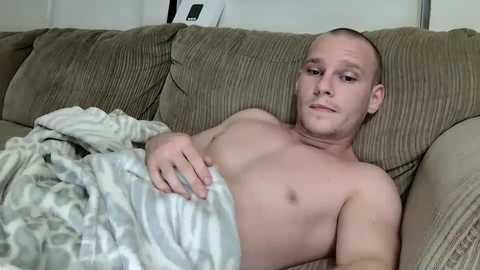 blakeandskylar @ chaturbate on 20250528