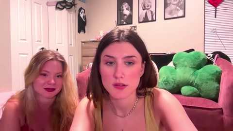 briadominick @ chaturbate on 20250528