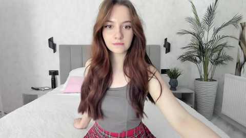 fiona_10 @ chaturbate on 20250528