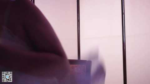 julipenning @ chaturbate on 20250528