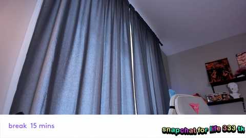 vivian_qwerty @ chaturbate on 20250528