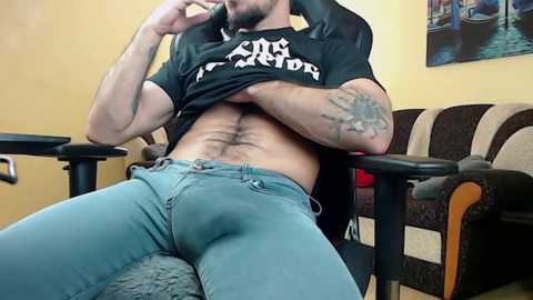 marioslim @ chaturbate on 20250529