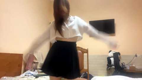 mia_cutesisa @ chaturbate on 20250529