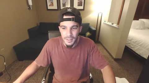 suckmyshroom22 @ chaturbate on 20250529