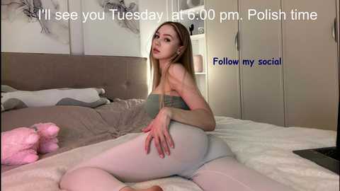 avroramy @ chaturbate on 20250530