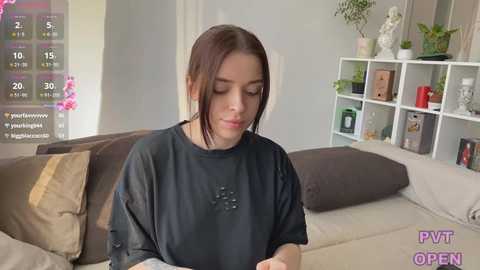 hako_emm @ chaturbate on 20250530