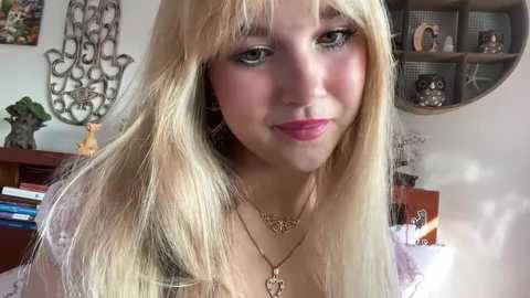 kittengirlxo @ chaturbate on 20250601