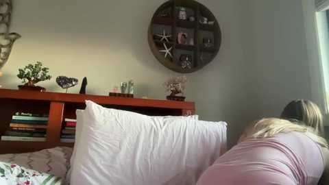 kittengirlxo @ chaturbate on 20250601