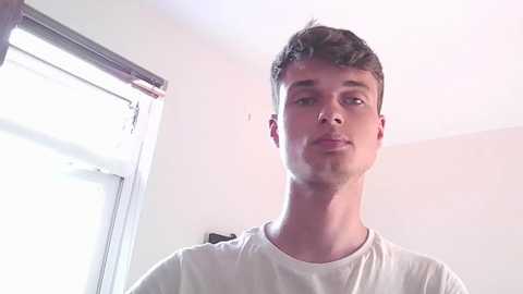london_tomy @ chaturbate on 20250602